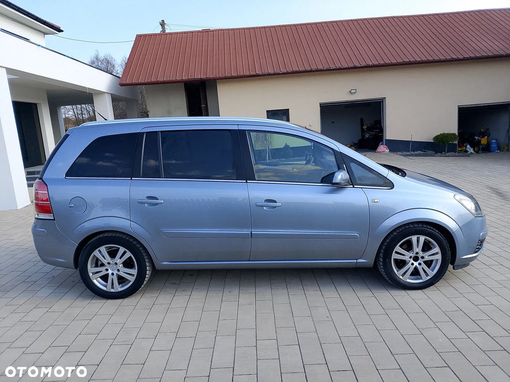 Opel Zafira 1.8 Edition 111 Jahre - 8