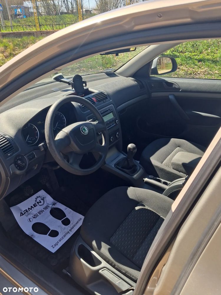 Skoda Octavia 1.4 Mint - 21