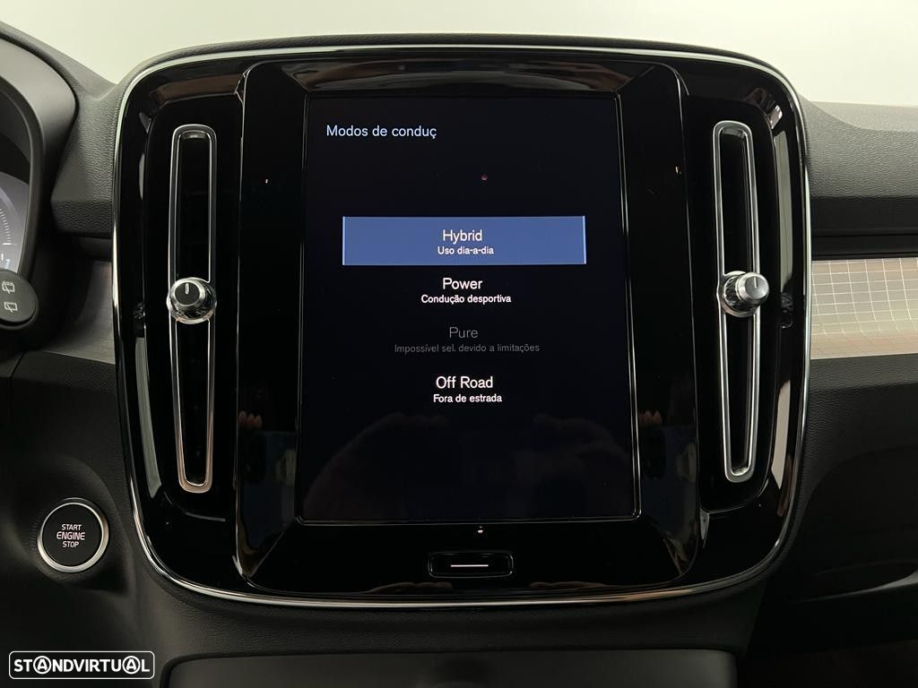 Volvo XC 40 1.5 T4 PHEV Plus Dark - 28