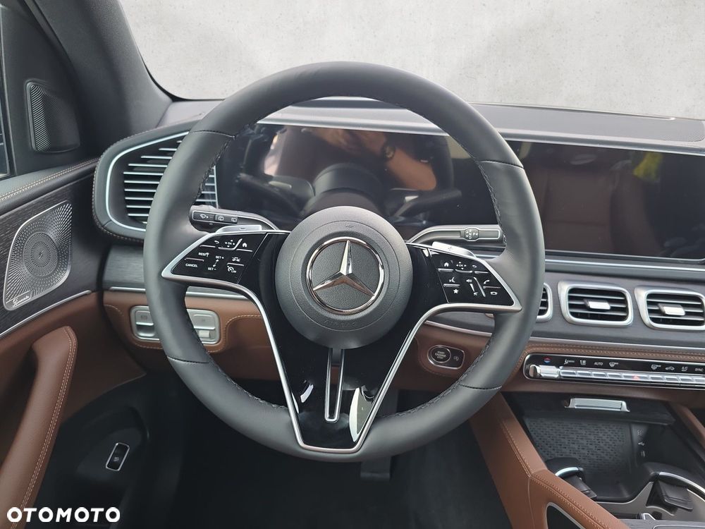 Mercedes-Benz GLE - 14