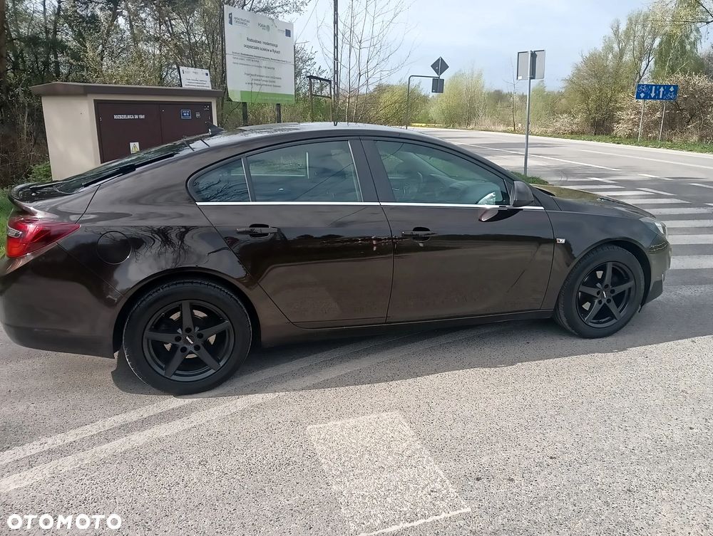 Opel Insignia 2.0 CDTI Cosmo ecoFLEX S&S - 11