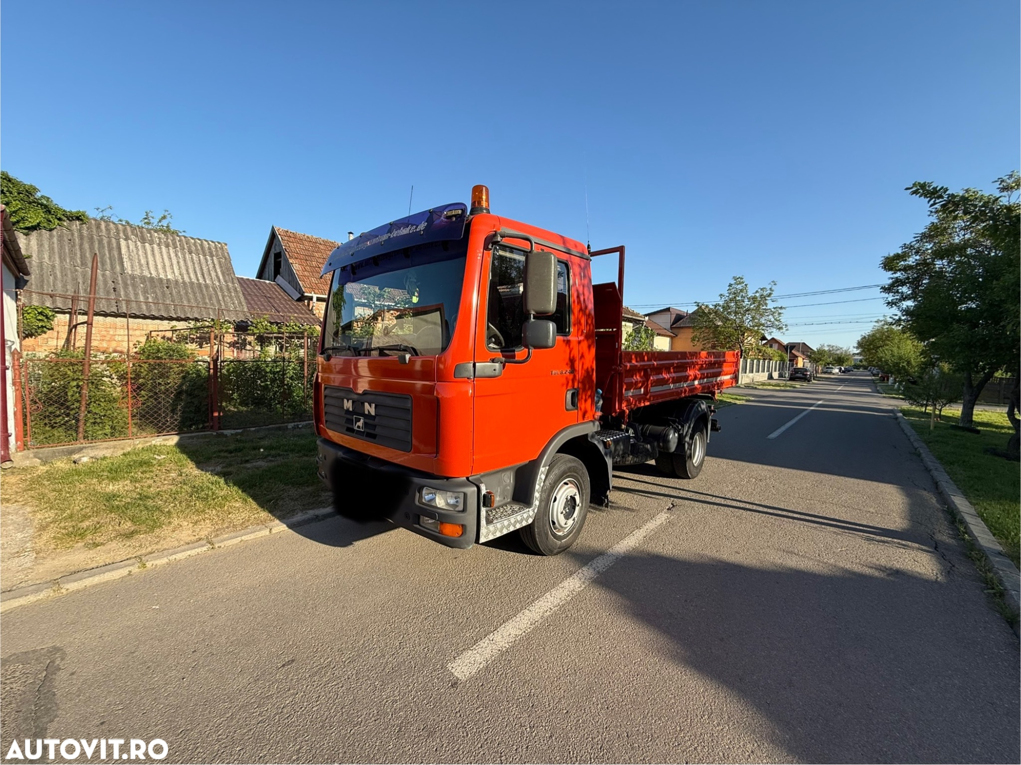 MAN TGL 8.240 - 4