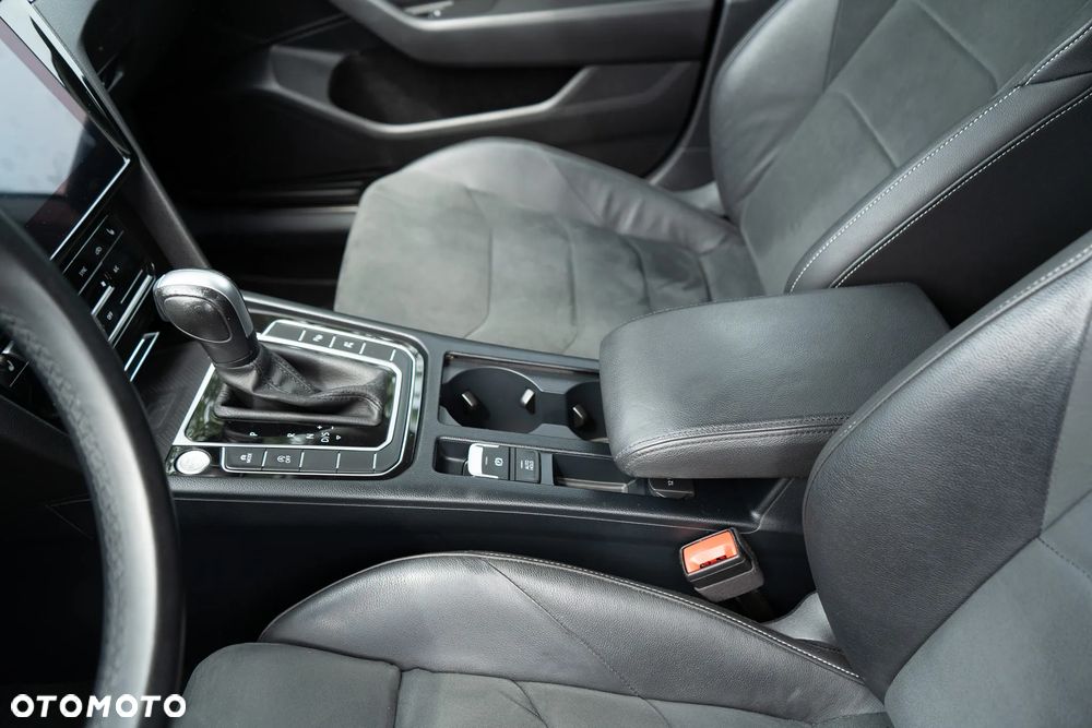 Volkswagen Arteon 2.0 TSI 4Motion Elegance DSG - 6