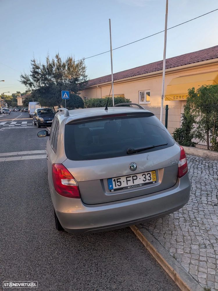 Skoda Fabia Break 1.2 Elegance - 2