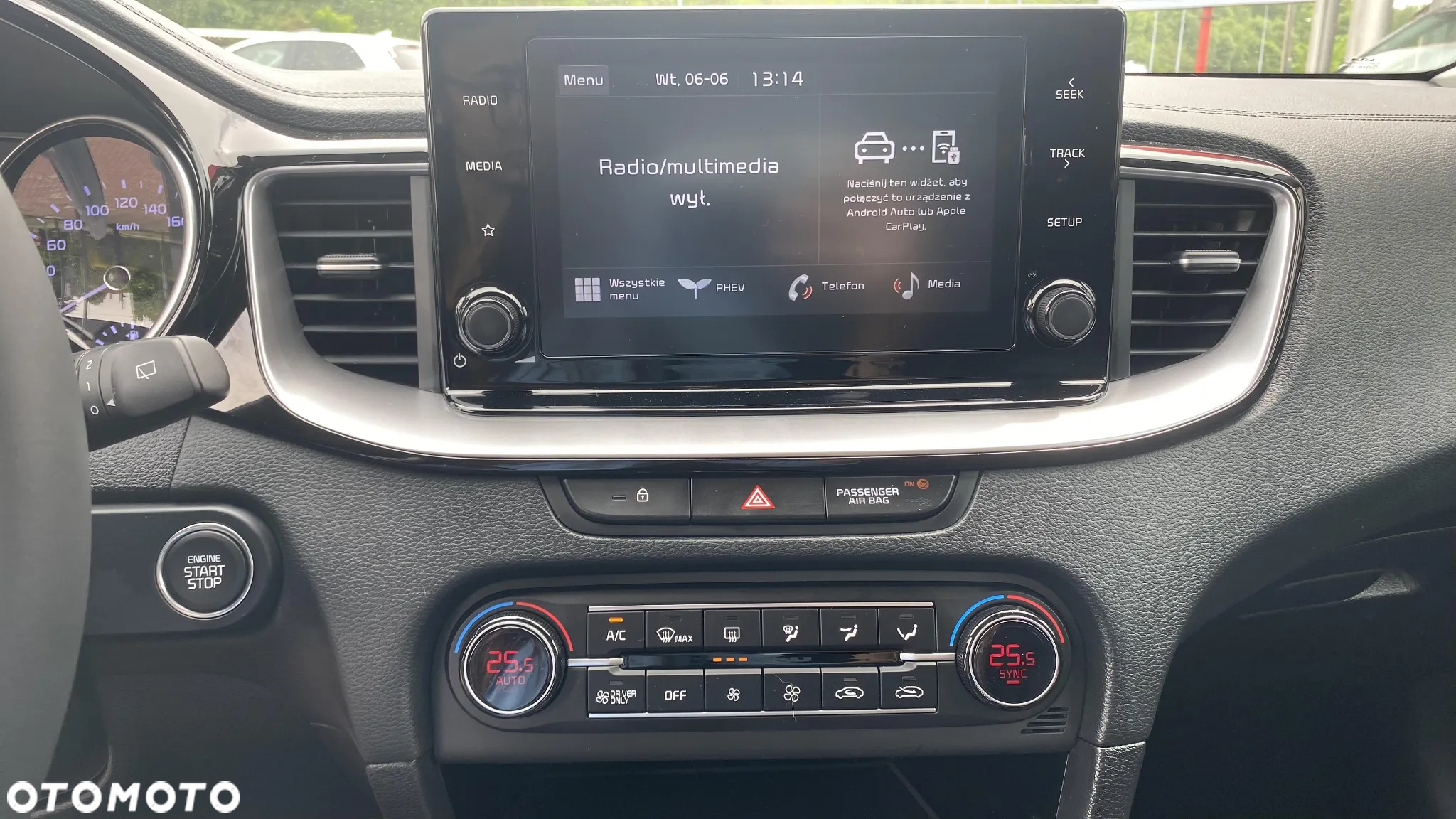 Kia Ceed 1.6 GDI PHEV L DCT - 14
