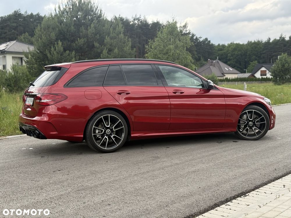 Mercedes-Benz Klasa C 300 9G-TRONIC AMG Line - 18