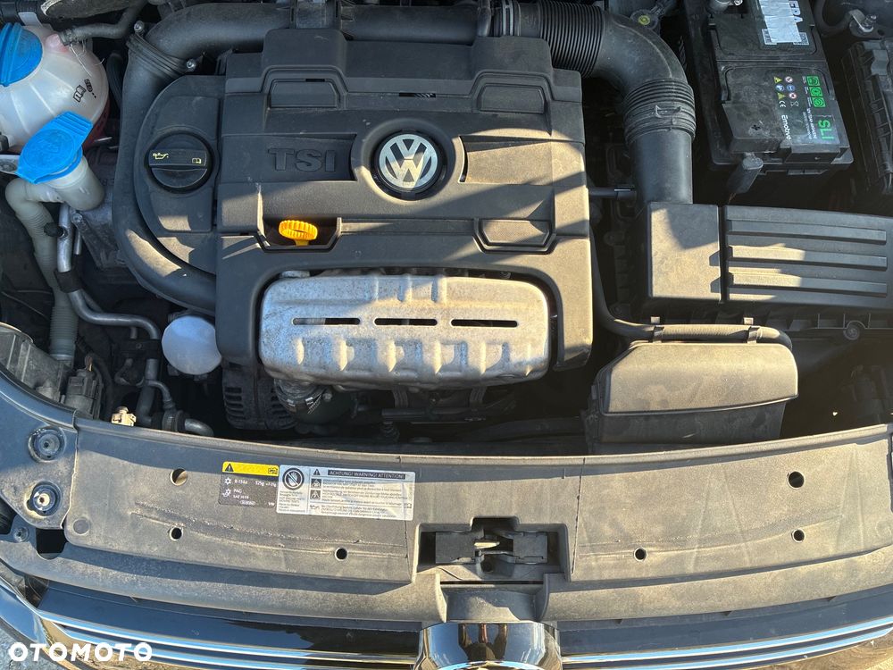 Volkswagen Touran - 14