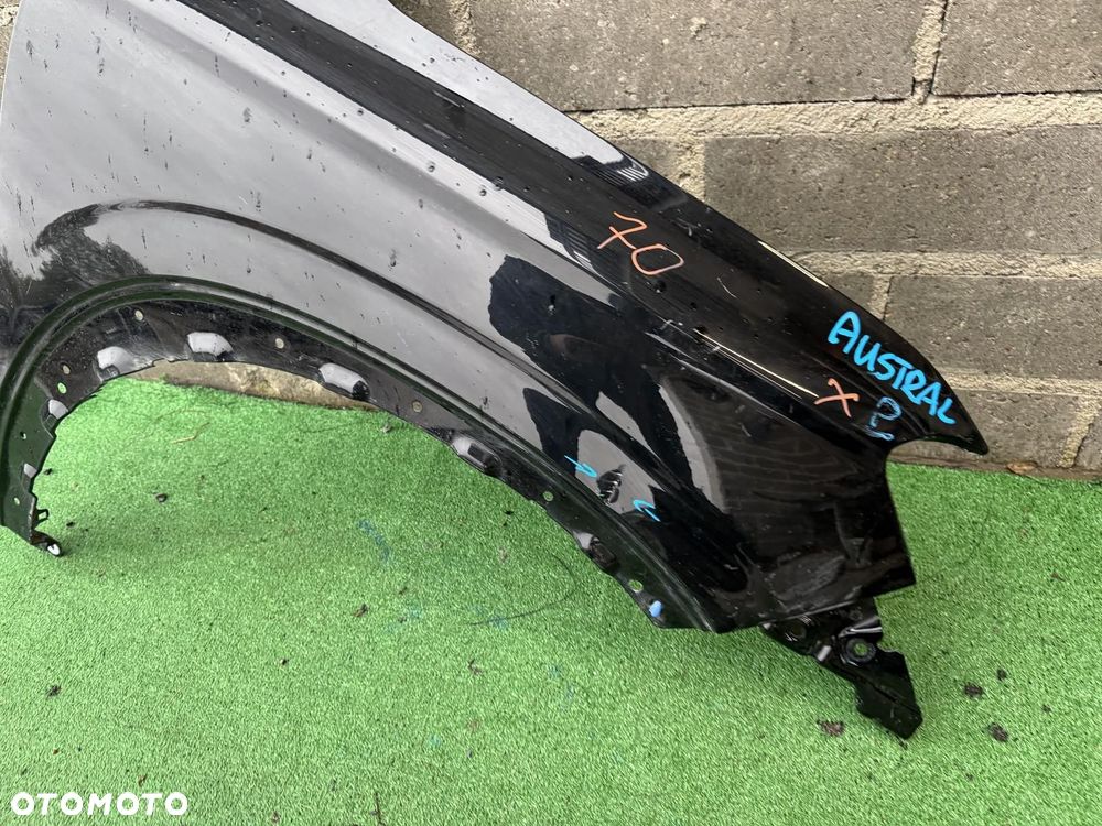 RENAULT AUSTRAL BŁOTNIK PRAWY PRZEDNI ORG EU - 6