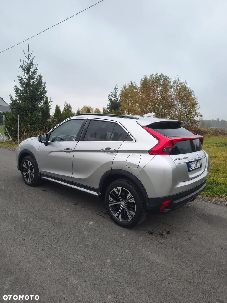 Mitsubishi Eclipse Cross - 6