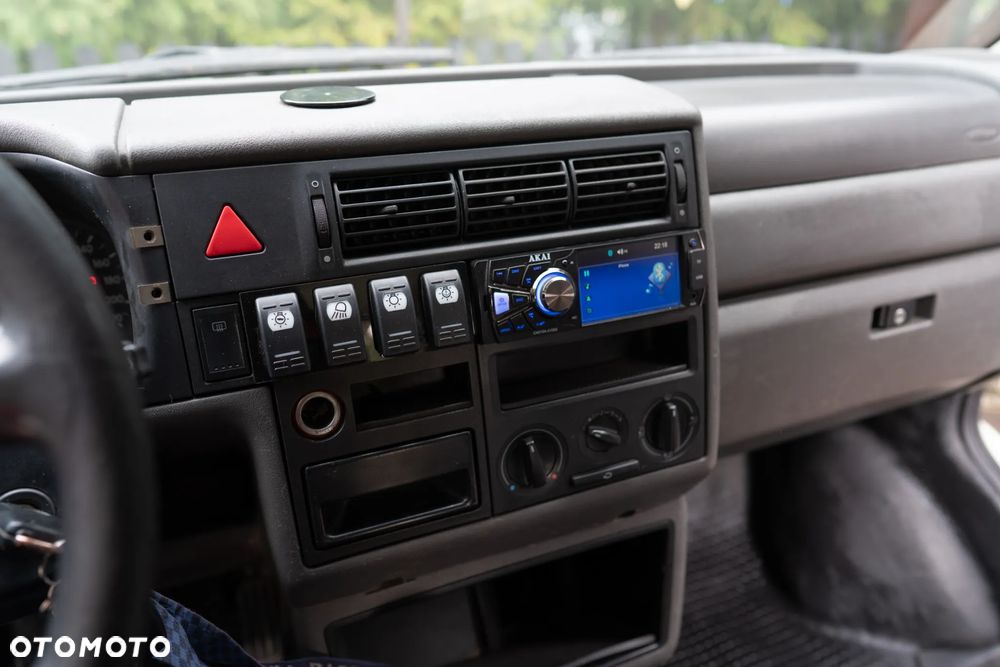 Volkswagen Transporter T4 TDI syncro - 12