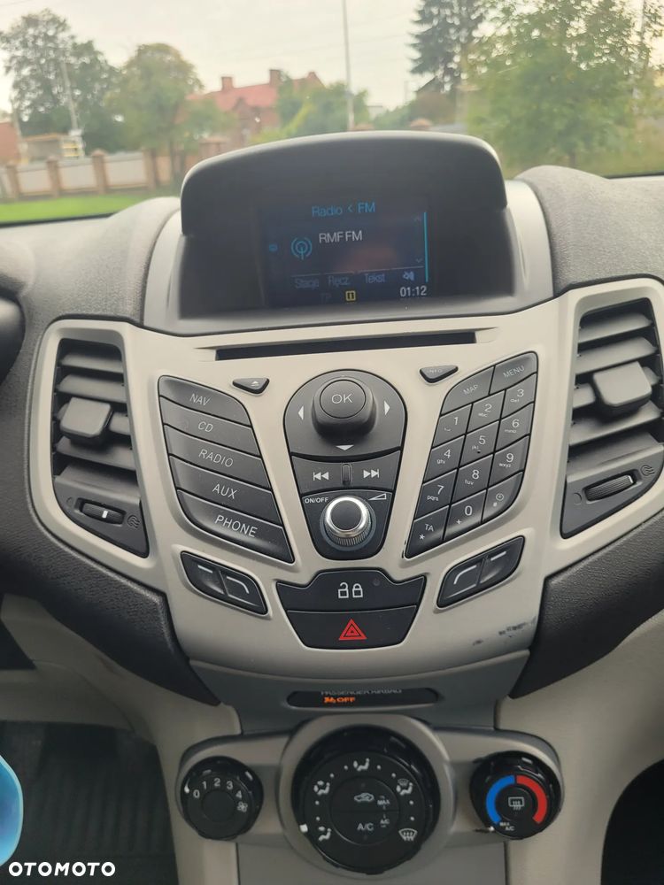 Ford Fiesta - 19