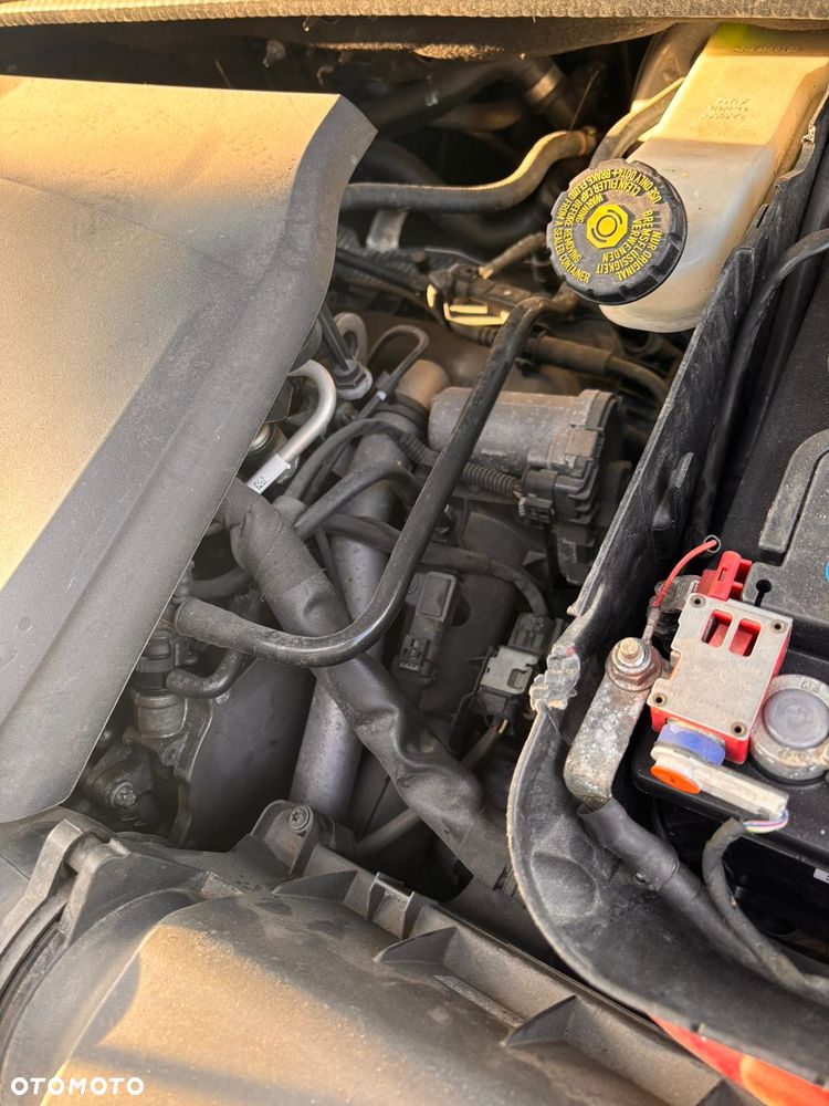 Mercedes-Benz CLA 250 4Matic 7G-DCT Sport - 36