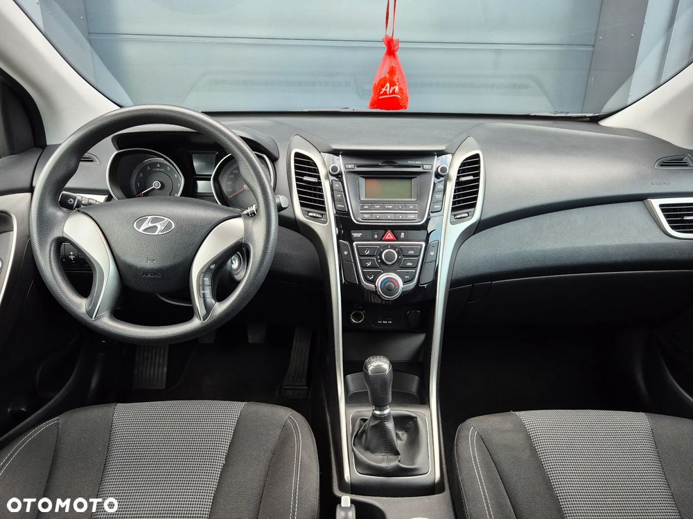 Hyundai i30 1.4 Comfort - 6