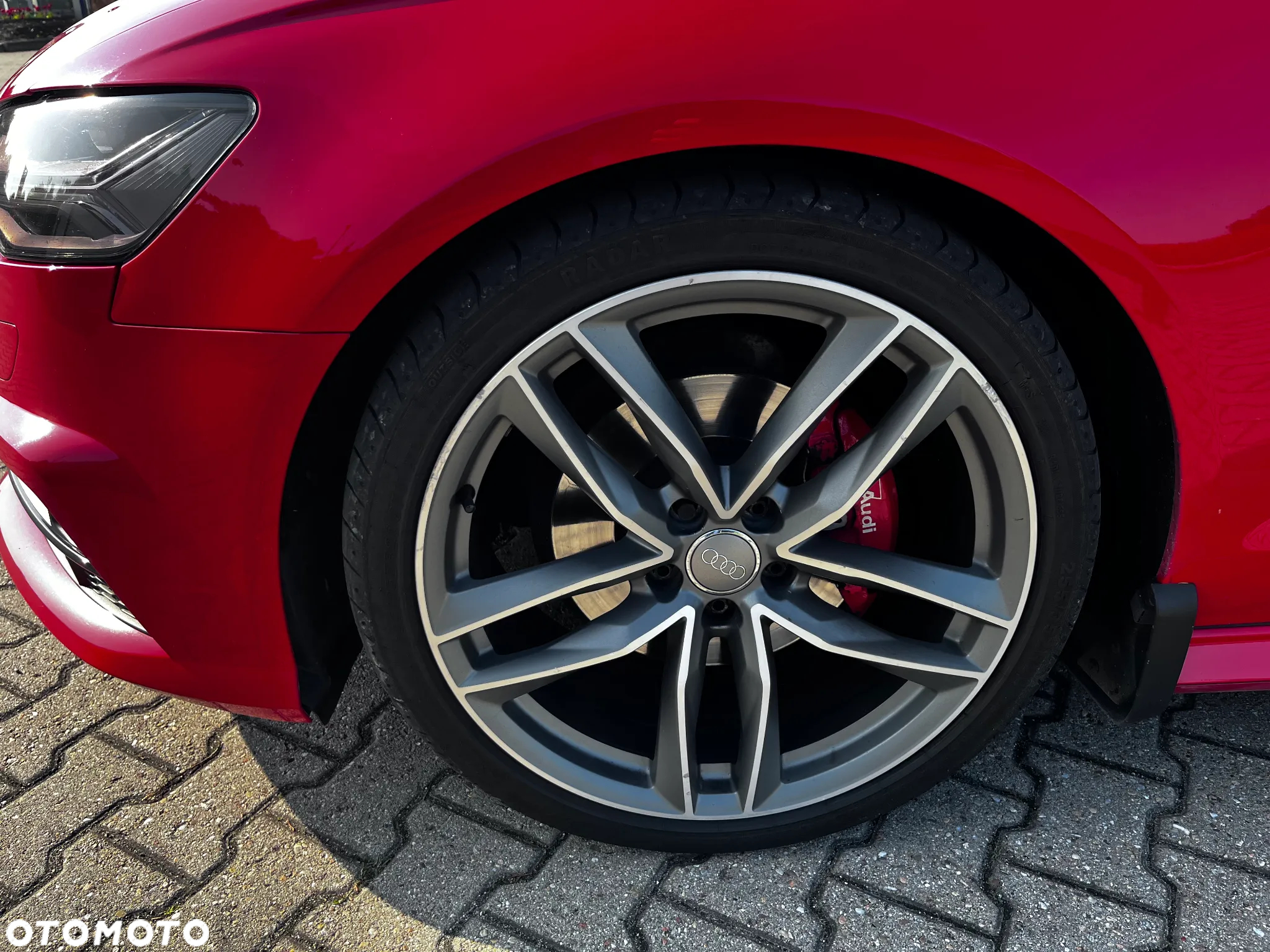 Audi A6 Avant 2.0 TDI quattro S tronic - 17