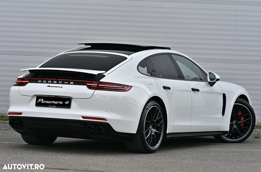 Porsche Panamera - 5