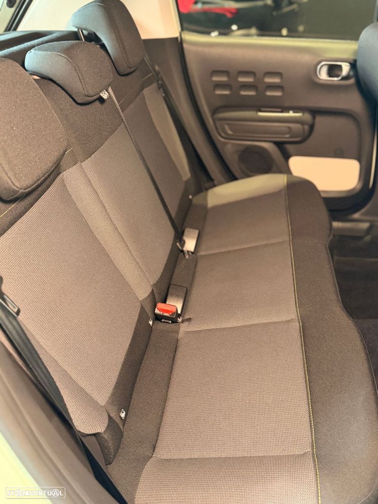 Citroën C3 1.2 PureTech Shine - 38