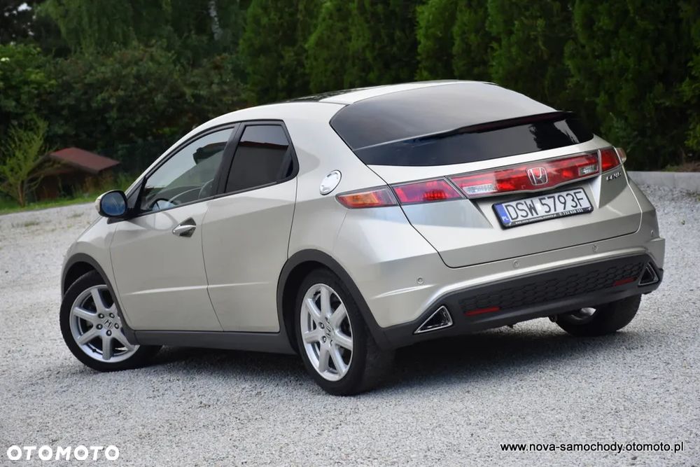 Honda Civic 1.8i-VTEC Automatik Executive - 10