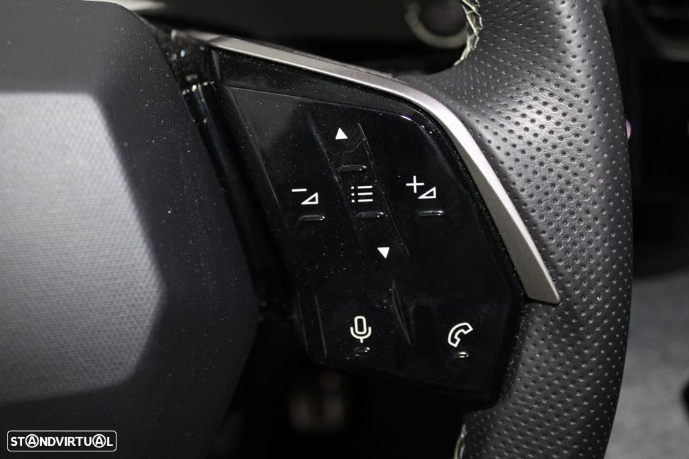 Peugeot E-3008 73 kWh GT - 16