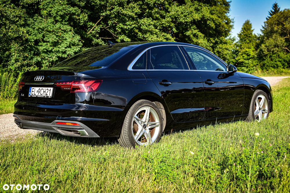 Audi A4 Limousine 35 TFSI mHEV S tronic - 12