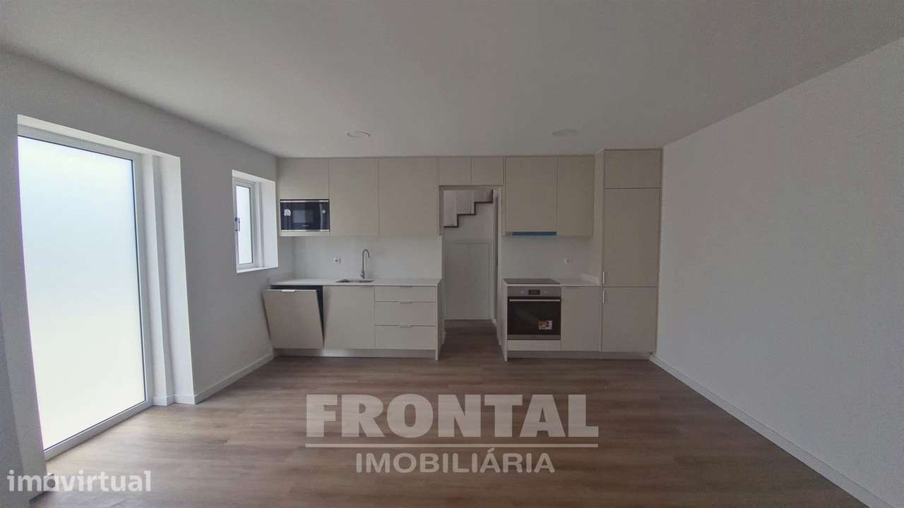 Moradia T1+1 Impecável e Renovada à venda | Paranhos, Porto - Grande imagem: 4/27