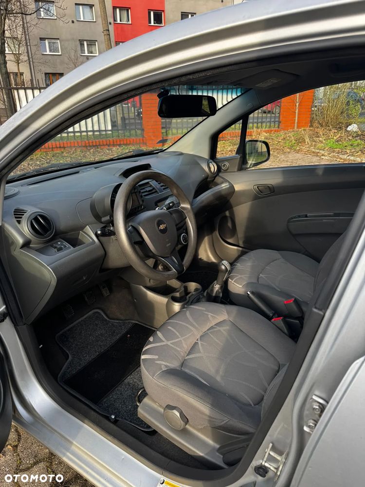 Chevrolet Spark 1.0 LS+ - 11