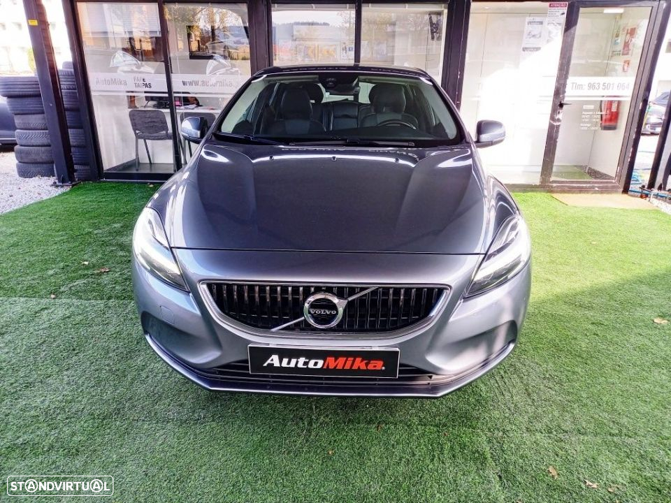 Volvo V40 2.0 D2 Momentum Geartronic - 5