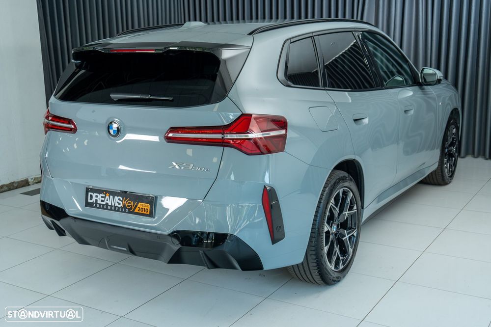BMW X3 30 e xDrive Pack M Desportivo - 5