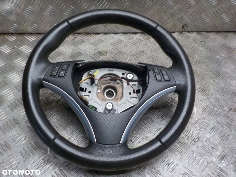 BMW E87 E81 KIEROWNICA