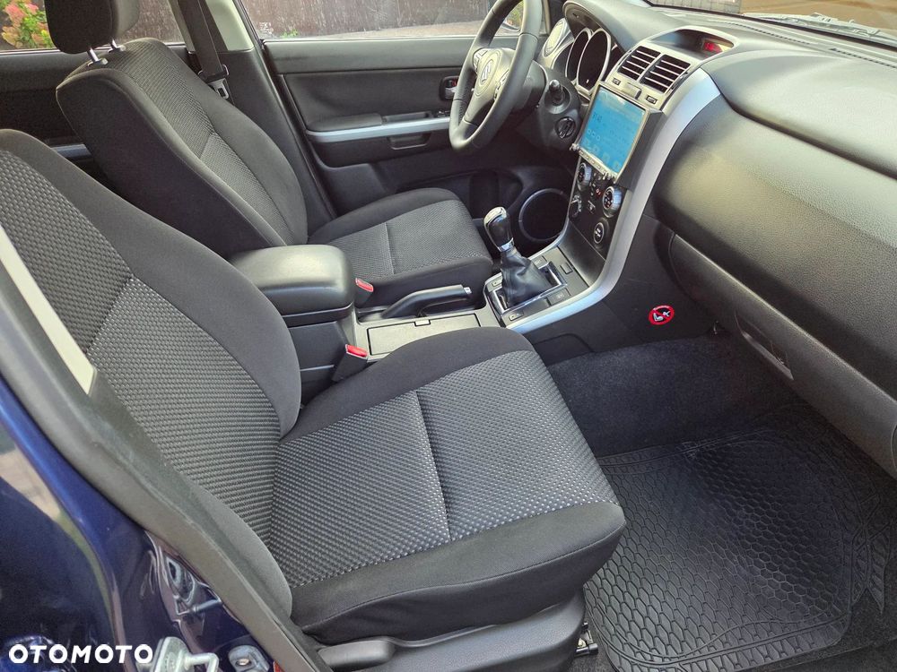 Suzuki Grand Vitara - 18