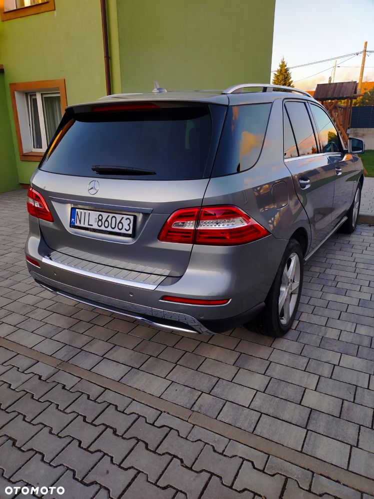 Mercedes-Benz ML - 8