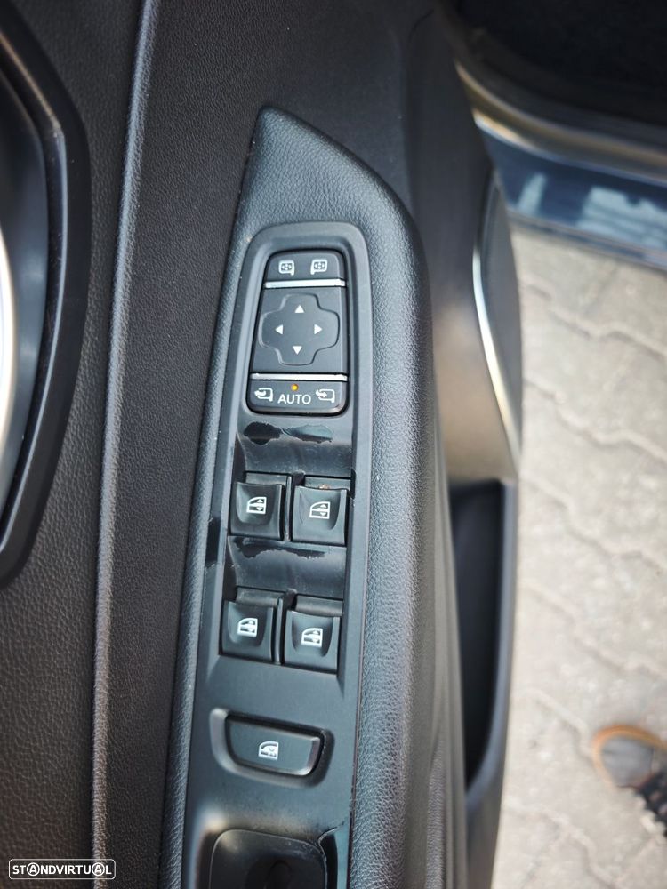 Renault Captur 1.0 TCe Equilibre - 15