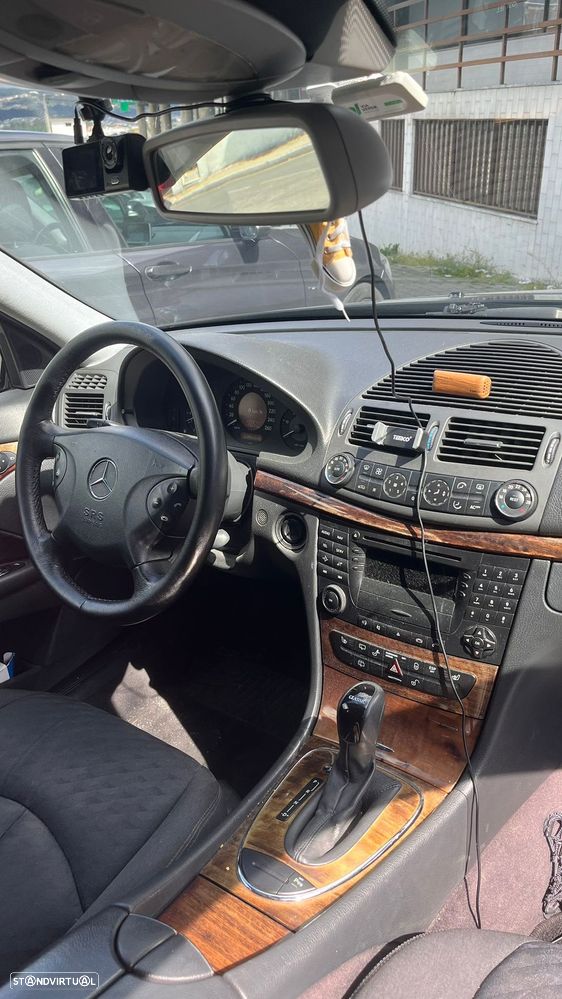Mercedes-Benz E 270 - 4