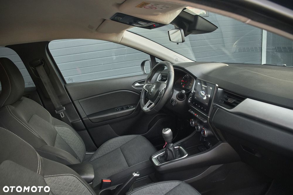 Renault Captur - 19
