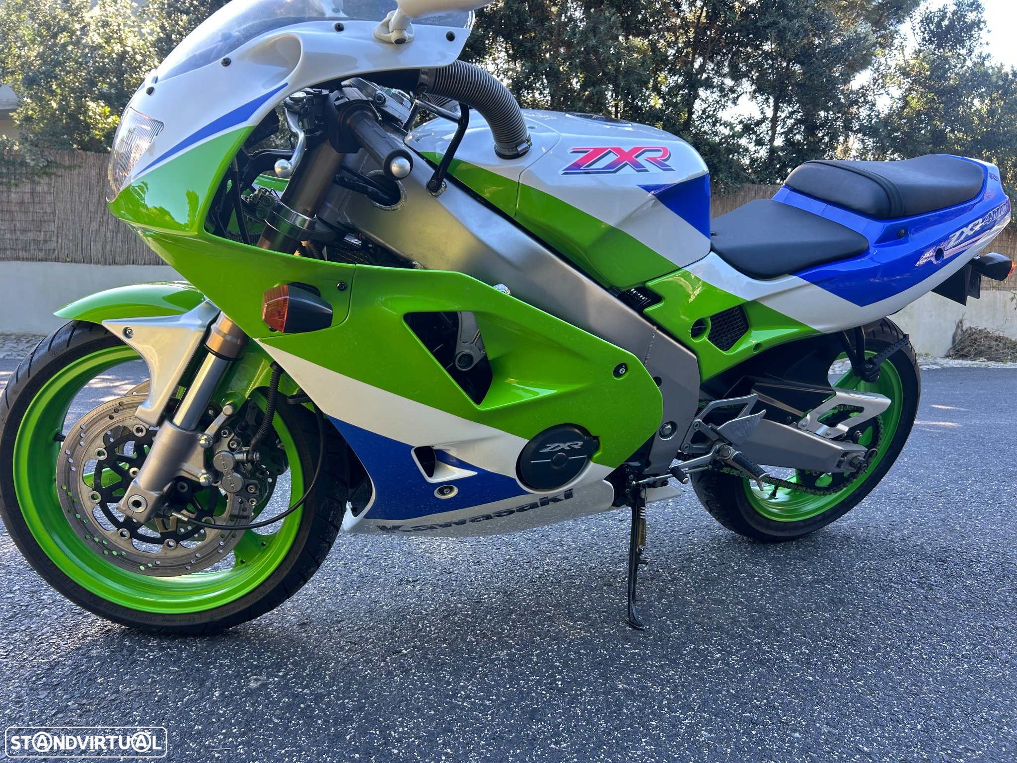 Kawasaki ZXR 400 - 10