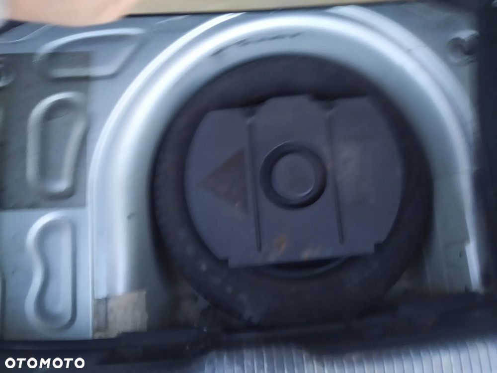 Volkswagen Polo - 14
