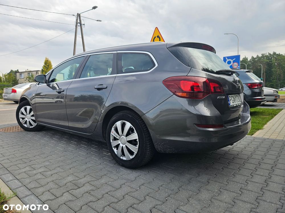 Opel Astra - 24