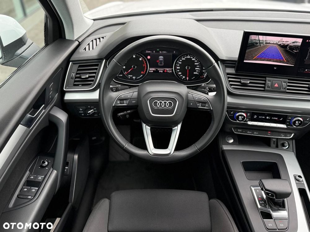 Audi Q5 Sportback - 24