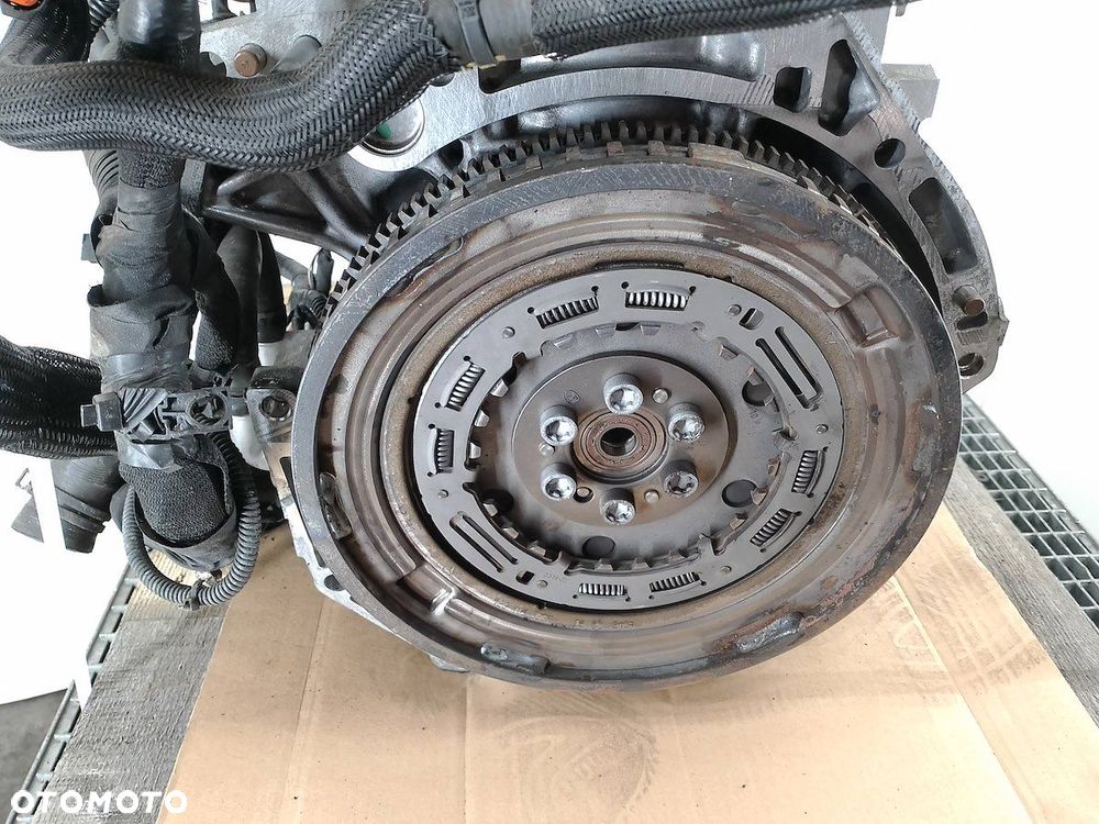 SILNIK RENAULT CLIO IV H5FG412 1.2 TEC - 3