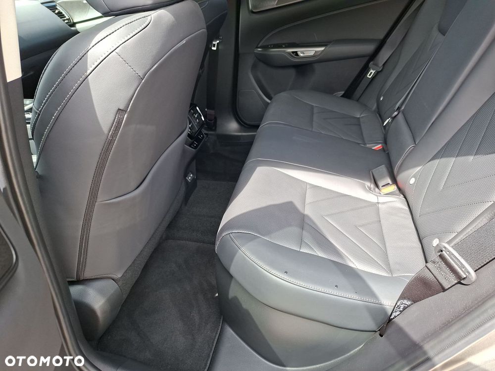 Lexus NX 350h Omotenashi AWD - 15