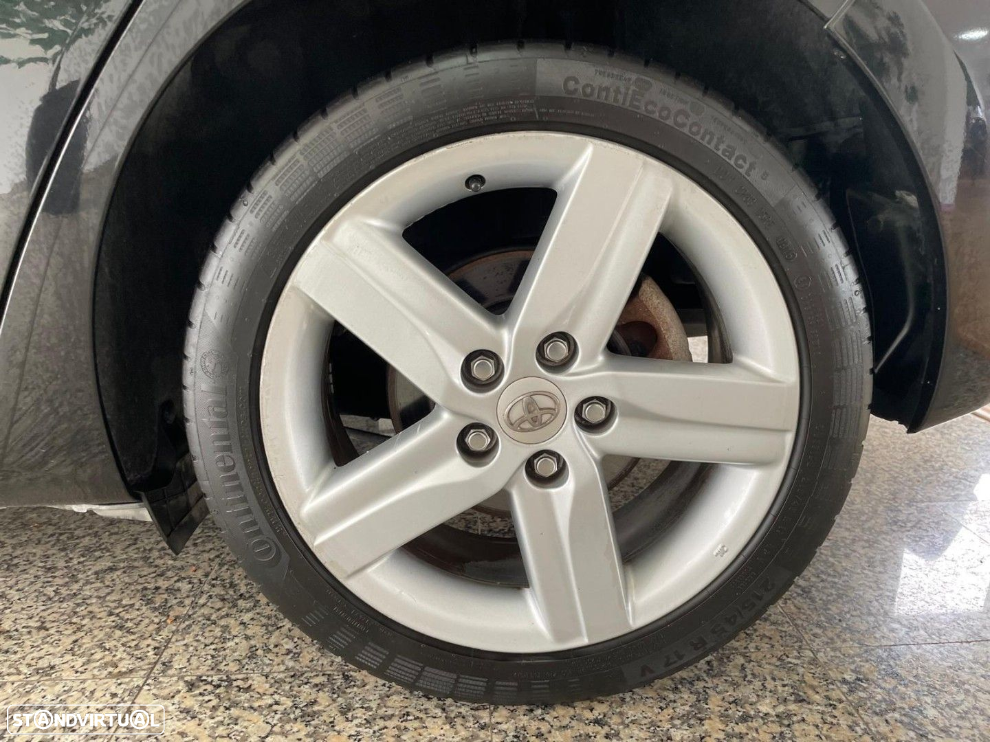 Toyota Auris 1.4 D-4D Exclusive+P.Sport - 19