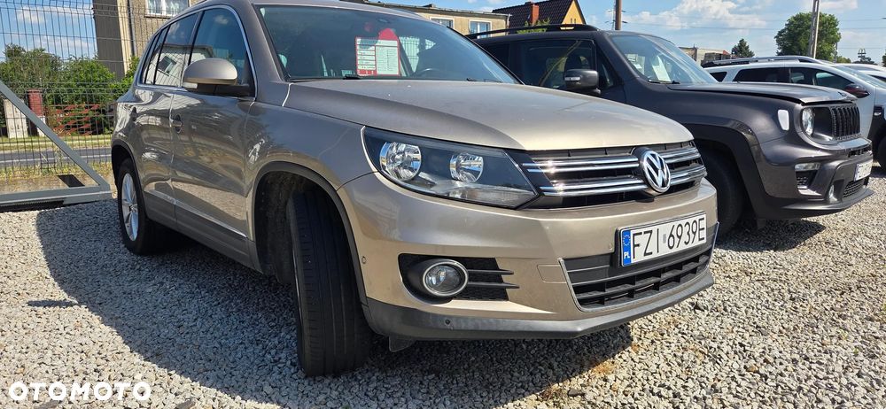 Volkswagen Tiguan 2.0 TDI DPF BlueMotion Technology Exclusive - 8