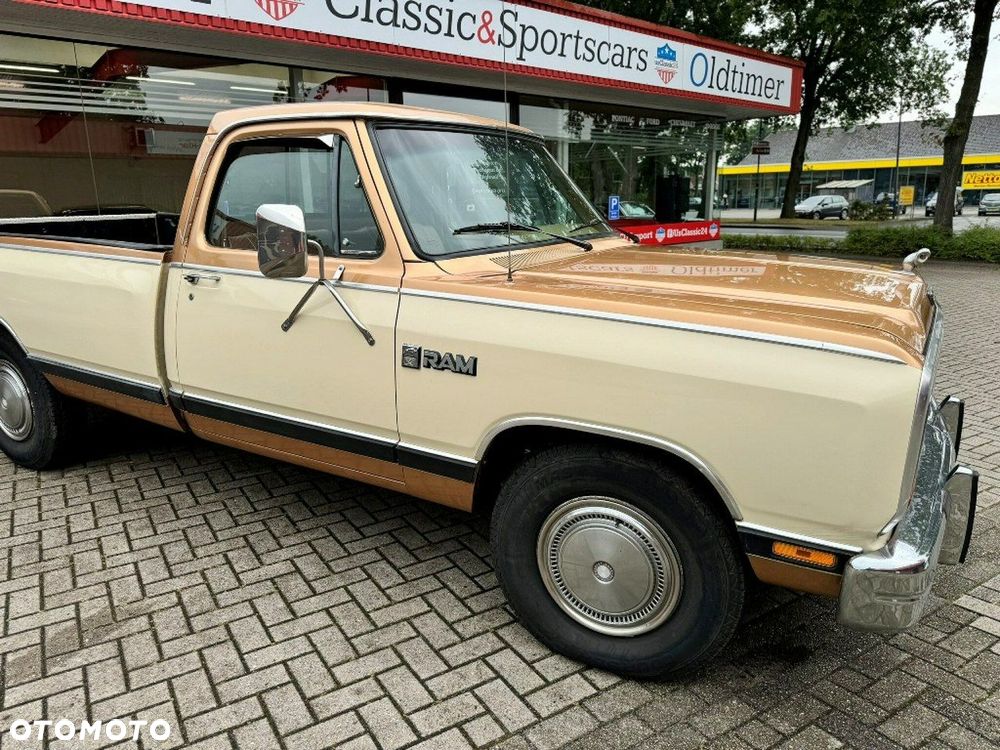 Dodge RAM - 34