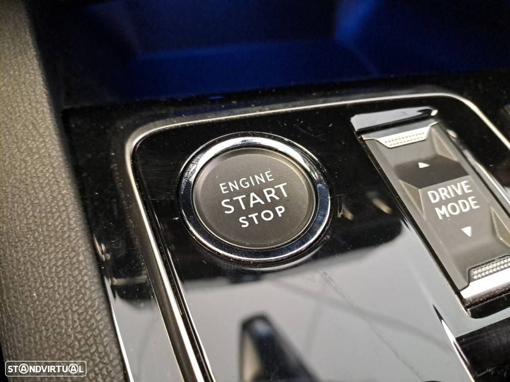 Peugeot 5008 1.5 BlueHDi Allure Pack EAT8 - 17