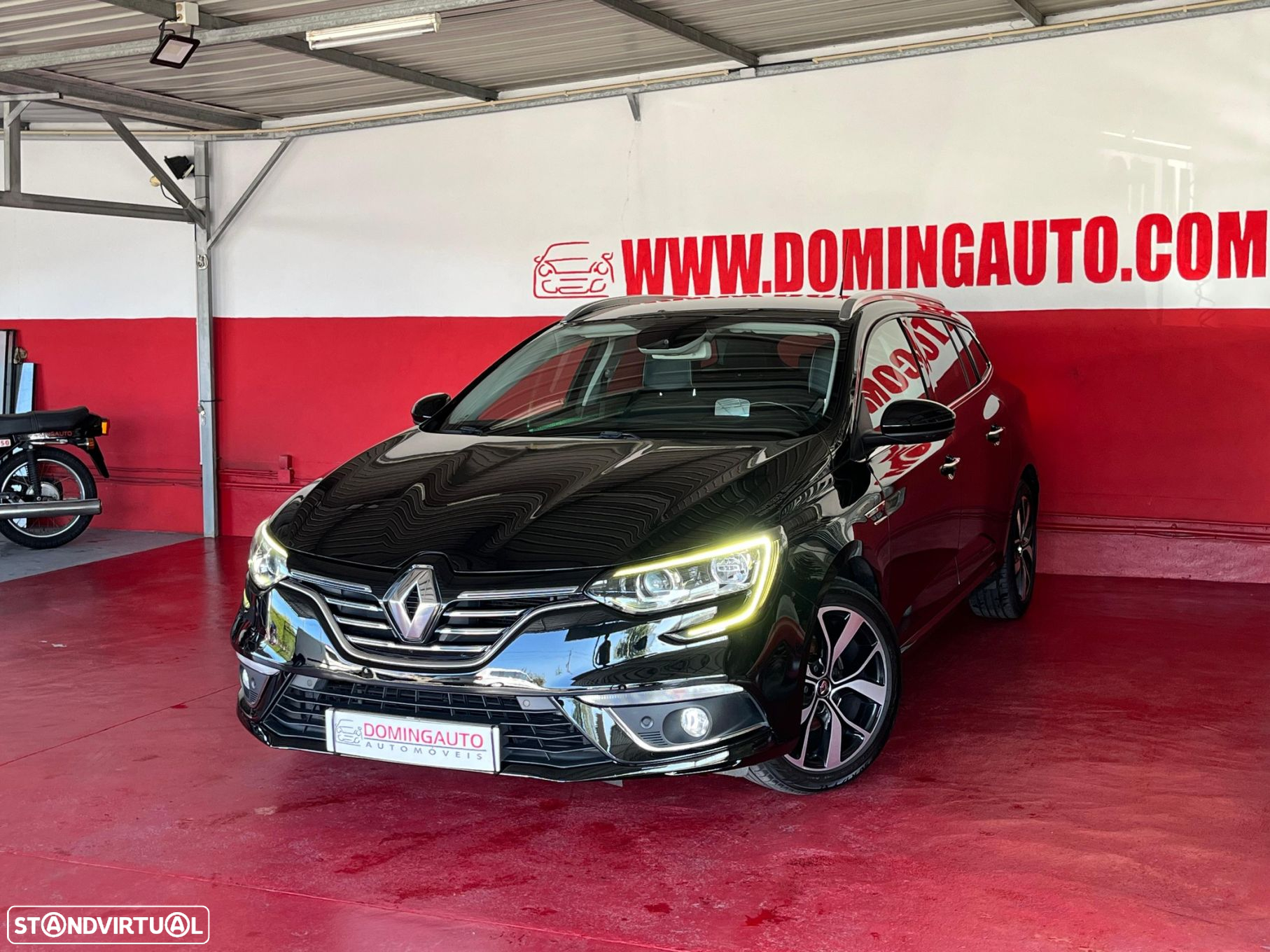 Renault Mégane Sport Tourer 1.5 Blue dCi Bose Edition - 3