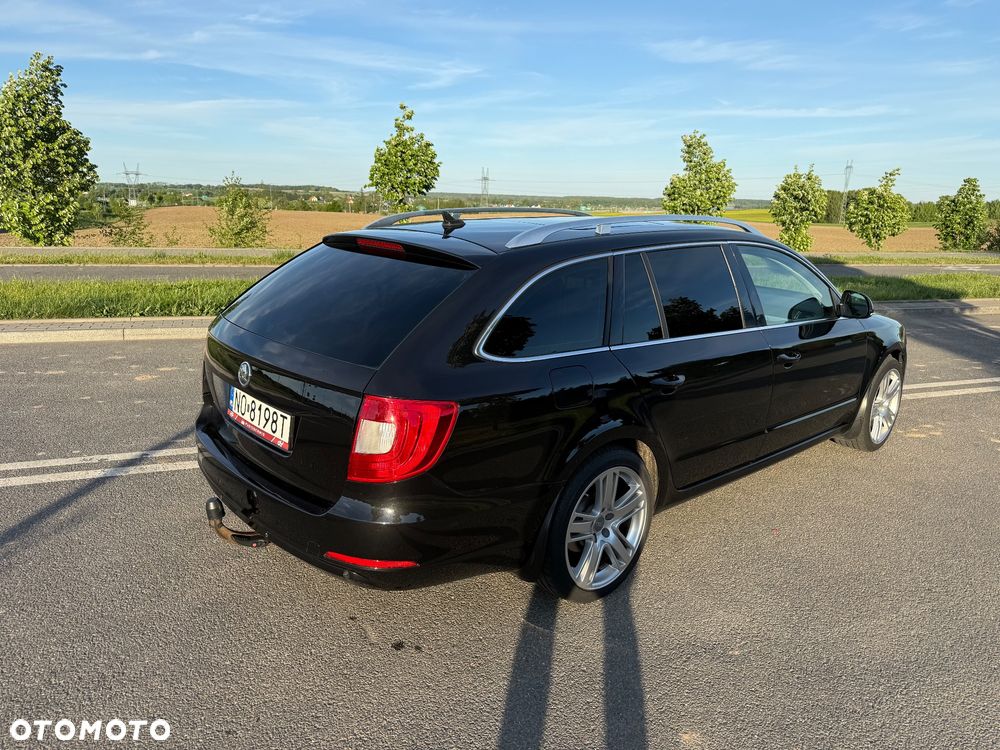 Skoda Superb 2.0 TDI Elegance DSG - 3