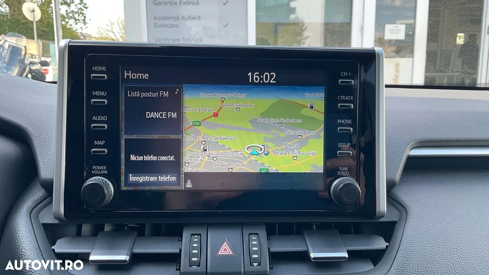 Toyota RAV4 2.0P CVT AWD Luxury - 16