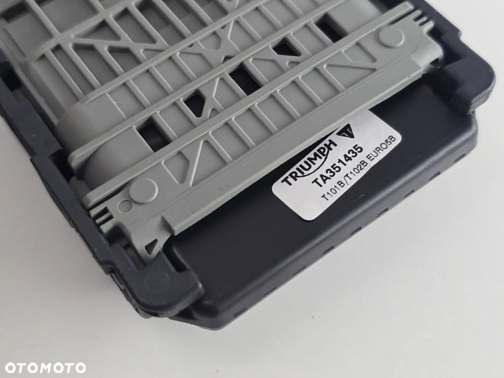 STACYJKA KLUCZYK ZAMEK MODUL KOMPUTER WLEW  TRIUMPH SCRAMBLER 400 SPEED - 2