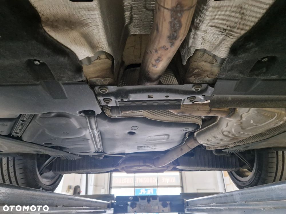 Audi A4 Avant 35 TFSI S tronic advanced - 38