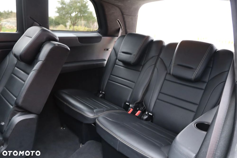 Mercedes-Benz GL - 31