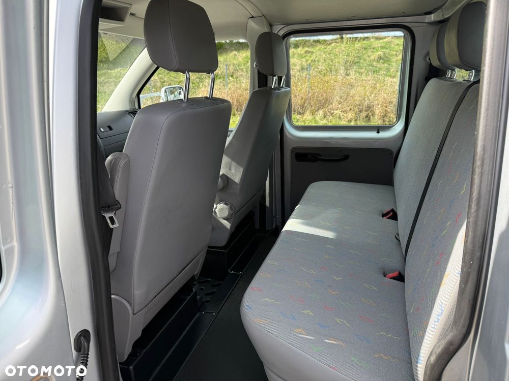 Volkswagen T5 - 11